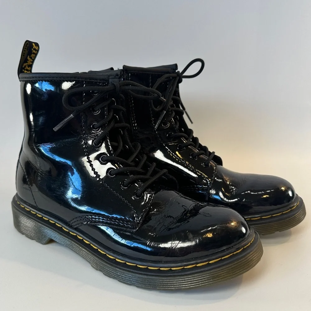 Doc Martens Girls Kids 3 Black Lace Up Patent‎ Leather Boots 1460 J